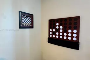 19501 E Country Club Dr, Aventura, FL 33180 - Photo 18