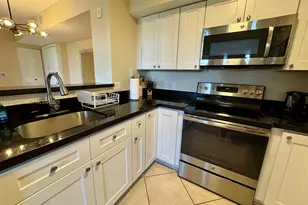 19501 E Country Club Dr, Aventura, FL 33180 - Photo 8