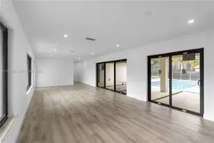 17020 SW 87th Ct, Palmetto Bay, FL 33157 - Photo 4