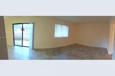 3204 Coral Lake Dr #3204, Coral Springs, FL 33065 - Photo 2