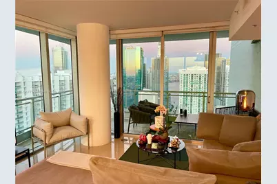 92 SW 3rd St #4410, Miami, FL 33130 - Photo 10