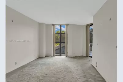 2000 Towerside Ter #307, Miami, FL 33138 - Photo 36