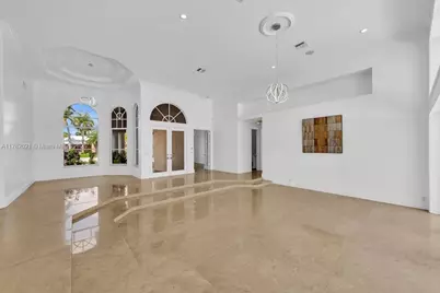 2534 Poinciana Dr, Weston, FL 33327 - Photo 12