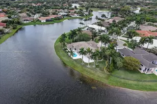 2534 Poinciana Dr, Weston, FL 33327 - Photo 56