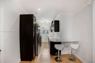 10070 E Bay Harbor Dr, Bay Harbor Islands, FL 33154 - Photo 10