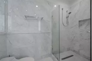 17475 Collins Ave, Sunny Isles Beach, FL 33160 - Photo 20