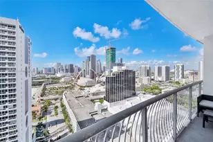 1750 N Bayshore Dr, Miami, FL 33132 - Photo 6