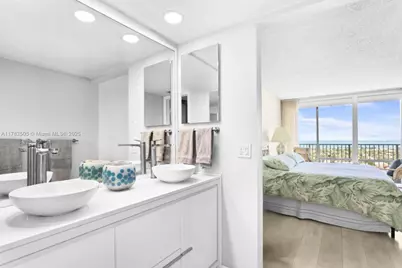 881 Ocean Dr #24C, Key Biscayne, FL 33149 - Photo 16