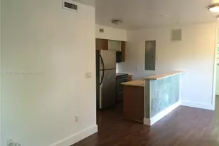 7025 Rue Granville, Miami Beach, FL 33141 - Photo 6