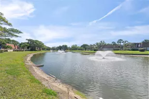 855 Blue Ridge Cir, West Palm Beach, FL 33409 - Photo 20