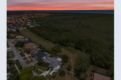 7820 SW 199th Ter, Cutler Bay, FL 33189 - Photo 6