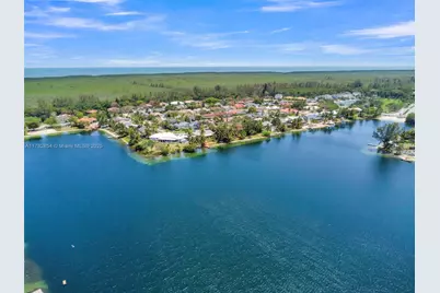 7820 SW 199th Ter, Cutler Bay, FL 33189 - Photo 26