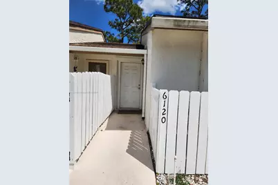 6120 Newstead Ct, Greenacres, FL 33463 - Photo 2