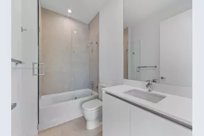 529 SW 11th St #303, Miami, FL 33129 - Photo 18