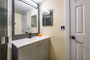 9355 SW 8th St, Boca Raton, FL 33428 - Photo 18