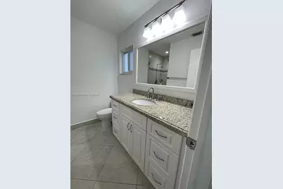 1411 NW 90th Dr, Plantation, FL 33322 - Photo 28