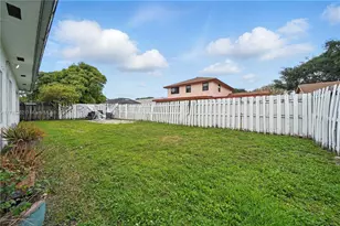 11641 NW 42nd St, Sunrise, FL 33323 - Photo 22