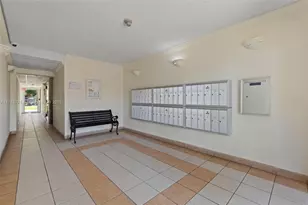 4719 NW 7th St, Miami, FL 33126 - Photo 22