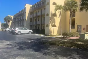 8500 Sunrise Lakes Blvd, Sunrise, FL 33322 - Photo 30