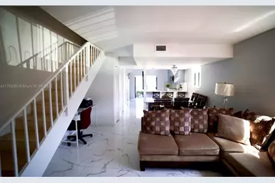 1380 W 41st St #101, Hialeah, FL 33012 - Photo 6