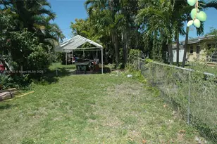 761 NW 197th Terrace, Miami Gardens, FL 33169 - Photo 8