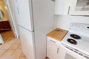 3665 NE 167th St, North Miami Beach, FL 33160 - Photo 6