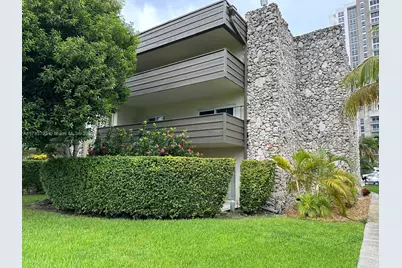 8335 SW 72nd Ave #202D, Miami, FL 33143 - Photo 1