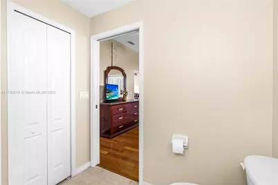 421 NW 20th Pl, Cape Coral, FL 33993 - Photo 16