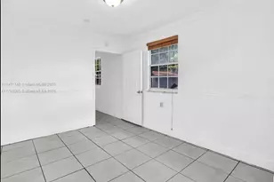 936 NE 132nd St, North Miami, FL 33161 - Photo 26