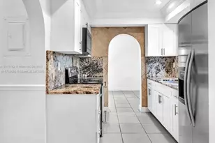 936 NE 132nd St, North Miami, FL 33161 - Photo 14