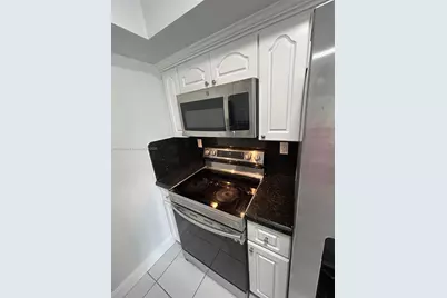 15201 SW 80 Street #302, Miami, FL 33193 - Photo 18
