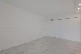 100 Bayview Dr, Sunny Isles Beach, FL 33160 - Photo 20