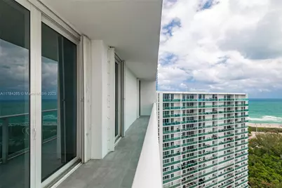 100 Bayview Dr #PH25, Sunny Isles Beach, FL 33160 - Photo 26