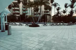 3370 Hidden Bay Dr, Aventura, FL 33180 - Photo 30