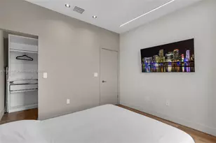 20865 NE 7th Ct, Miami, FL 33179 - Photo 14