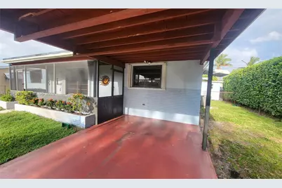521 N 70th Way, Hollywood, FL 33024 - Photo 4