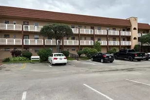 9350 Sunrise Lakes Blvd, Sunrise, FL 33322 - Photo 12