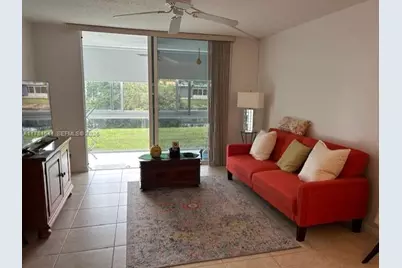 9350 Sunrise Lakes Blvd #109, Sunrise, FL 33322 - Photo 4