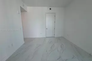 17550 Collins Ave, Sunny Isles Beach, FL 33160 - Photo 14