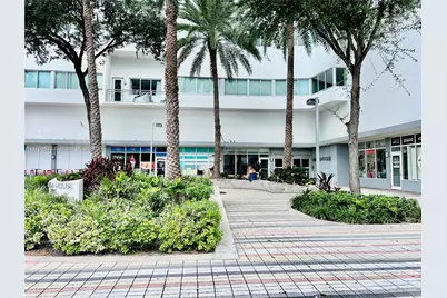 7135 Collins Ave #621, Miami Beach, FL 33141 - Photo 6