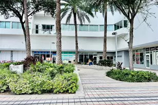 7135 Collins Ave, Miami Beach, FL 33141 - Photo 6