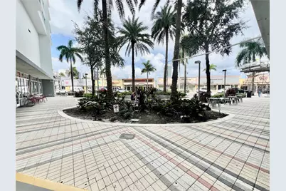 7135 Collins Ave #621, Miami Beach, FL 33141 - Photo 8