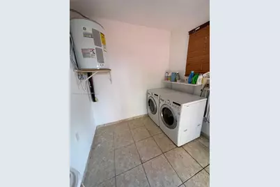 271 NW 57th Ct, Miami, FL 33126 - Photo 56