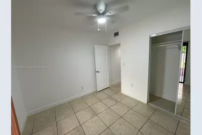 271 NW 57th Ct, Miami, FL 33126 - Photo 26