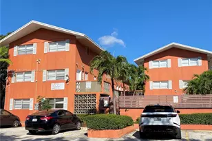 421 NE 68th St, Miami, FL 33138 - Photo 4