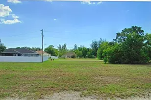 1622 Santa Barbara Blvd N, Cape Coral, FL 33993 - Photo 1