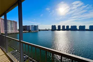 17600 N Bay Rd, Sunny Isles Beach, FL 33160 - Photo 2