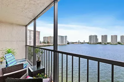 17600 N Bay Rd #N701, Sunny Isles Beach, FL 33160 - Photo 4