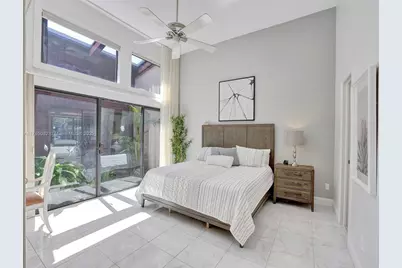 2667 S Parkview Dr, Hallandale Beach, FL 33009 - Photo 16