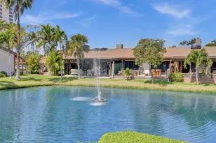 2667 S Parkview Dr, Hallandale Beach, FL 33009 - Photo 34